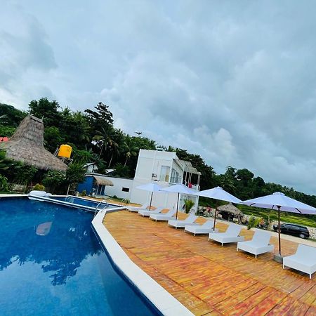 Three Queen Villa And Homestay 와이카부박 외부 사진