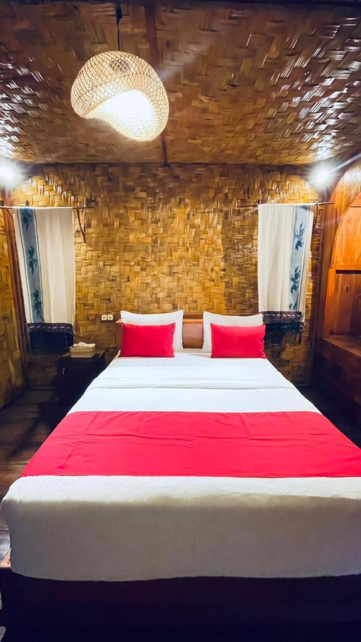 Three Queen Villa And Homestay 와이카부박 외부 사진