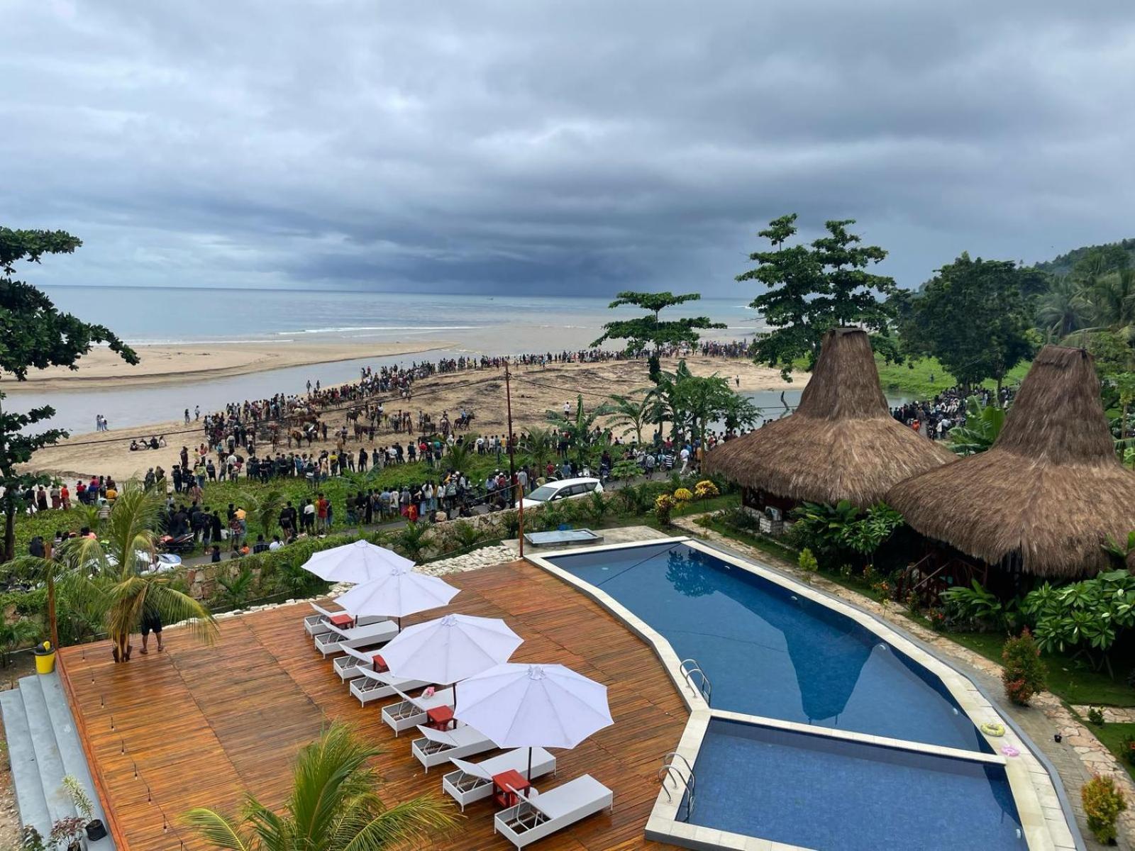 Three Queen Villa And Homestay 와이카부박 외부 사진